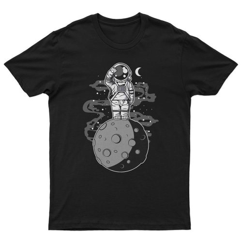 T-Shirt Astronaut Standing On The Moon